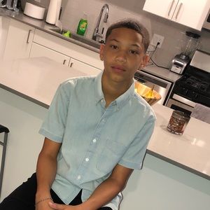 Meet your Posher, Xavier